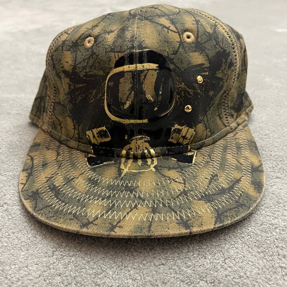 Vintage Miskeen Originals Fitted Cap Gas Mask Graphic Men's Size 7 1/8"